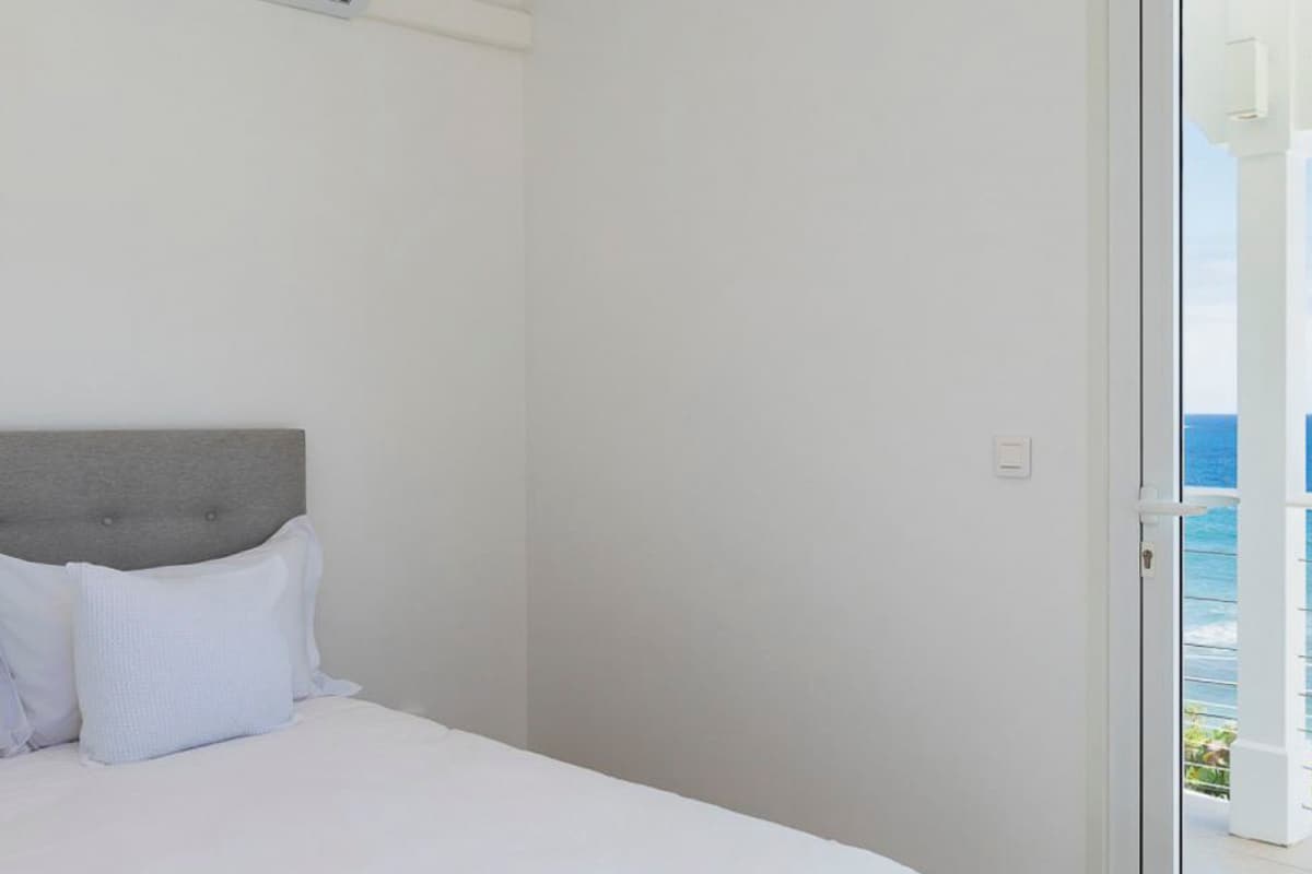 Ննջասենյակ 10