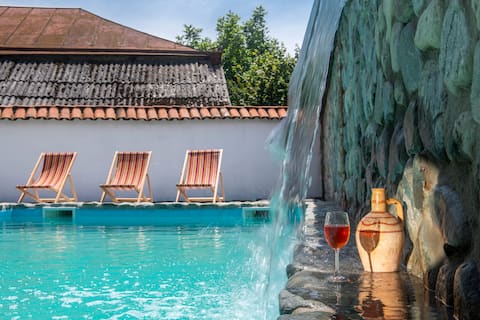 Villa and wine cellar in Lagodekhi