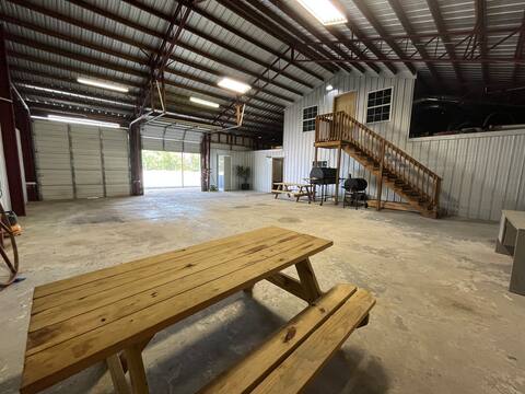 4 Mi to the Beach, Boat/Trailer Parking, Sleeps 12