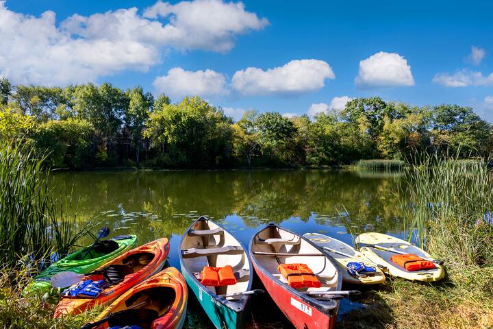 Magical Lake Home 9 mins to MOA and MSP Airport gallery image 3