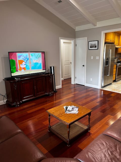 Entire guests suite in Lafayette
