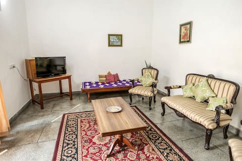 Abode in a serene location