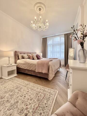 Celetná 3bedroom Apartment gallery image 5