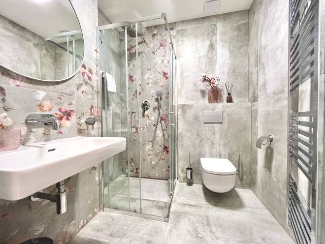 Celetná 3bedroom Apartment gallery image 4