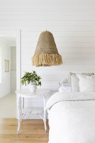 The Farmhouse – Southwest Luxury Farmstay gallery image 3