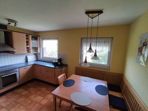 bright apartment between Auesee and forest, 4-5 beds,3 z
