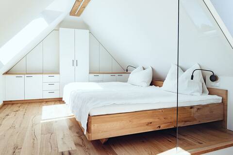 Beautiful Country Holiday Home for up to 16 Guests