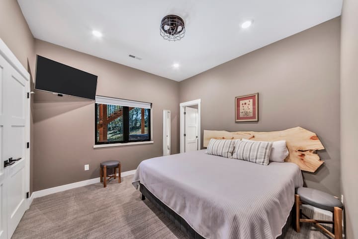 Ქვედა დონის საწოლი 4 en suite 