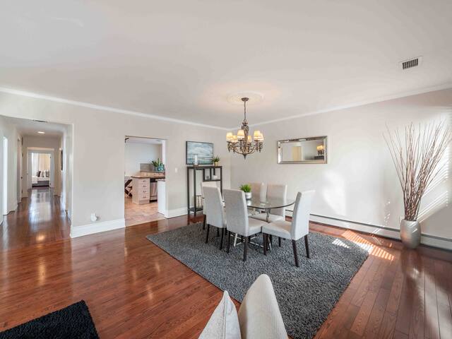 Executive Suite in Forest Hill gallery image 2