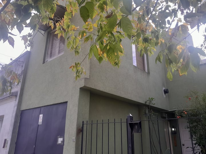 Apartment with a separate entrance in Victoria