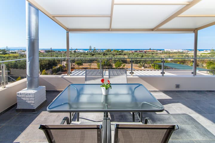 Joy Superior Apartment Sea View - Chersonisos