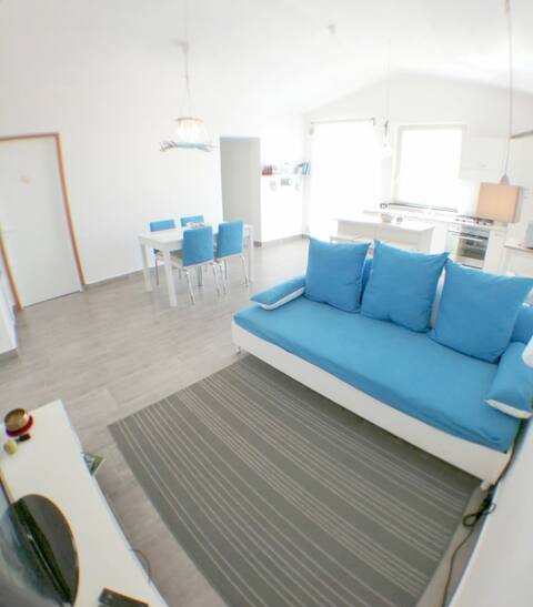 Villa with a View of the Gulf of Castrocucco