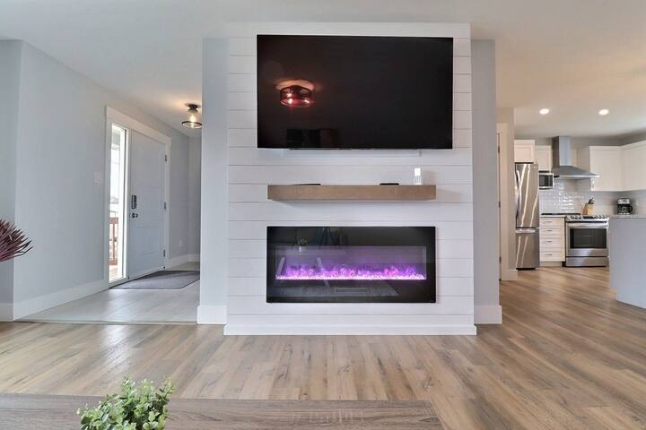 Beautiful Home in Moncton North! gallery image 5