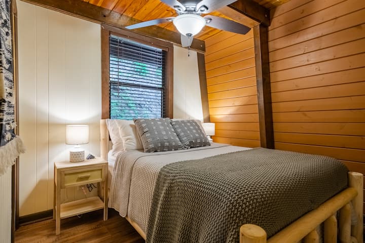 Plne vybavená spálňa na 2. poschodí