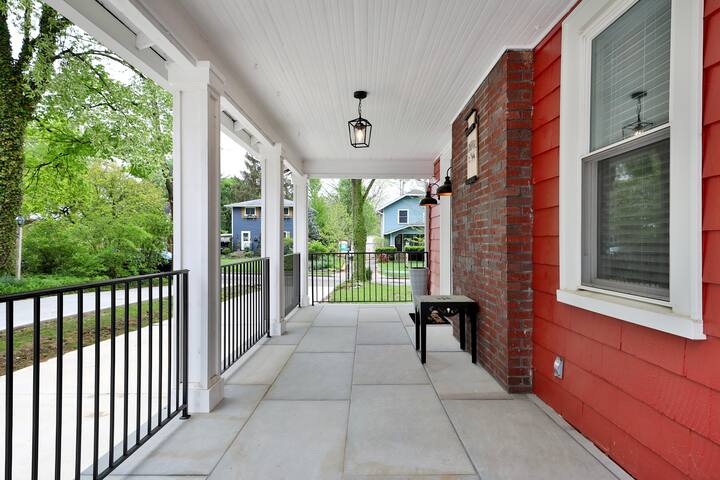 Clintonville Farmhouse gallery image 5