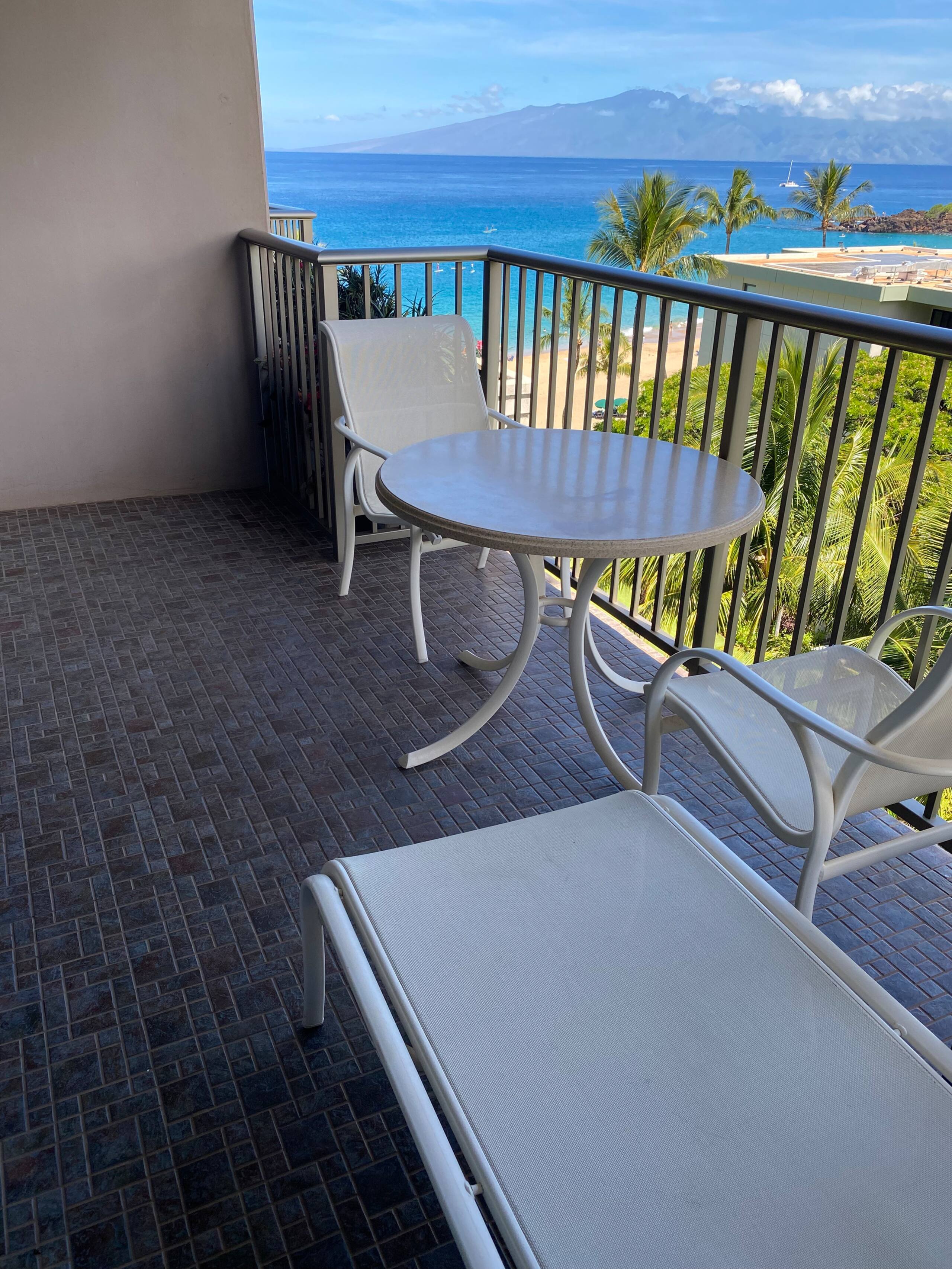 Kaanapali Whaler Full Oceanfront Oceanview AC - Image 22