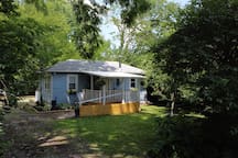 Rest Haven Cottage: Dayton's Cozy 3-Acre Hideaway rental in Dayton