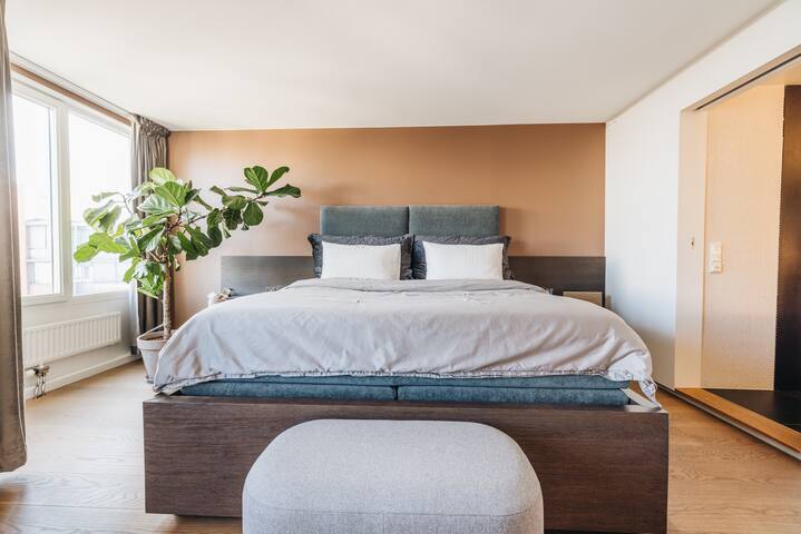 Central and luxurious – Calm area gallery image 4