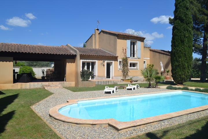 Villa, Proche Du Pont Du Gard - Castillon-du-Gard