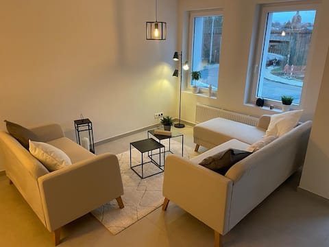 Nice house next to Walibi!