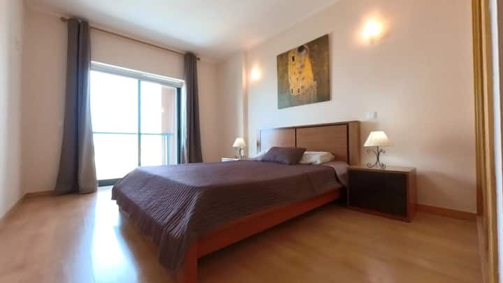 غرفة النوم 1