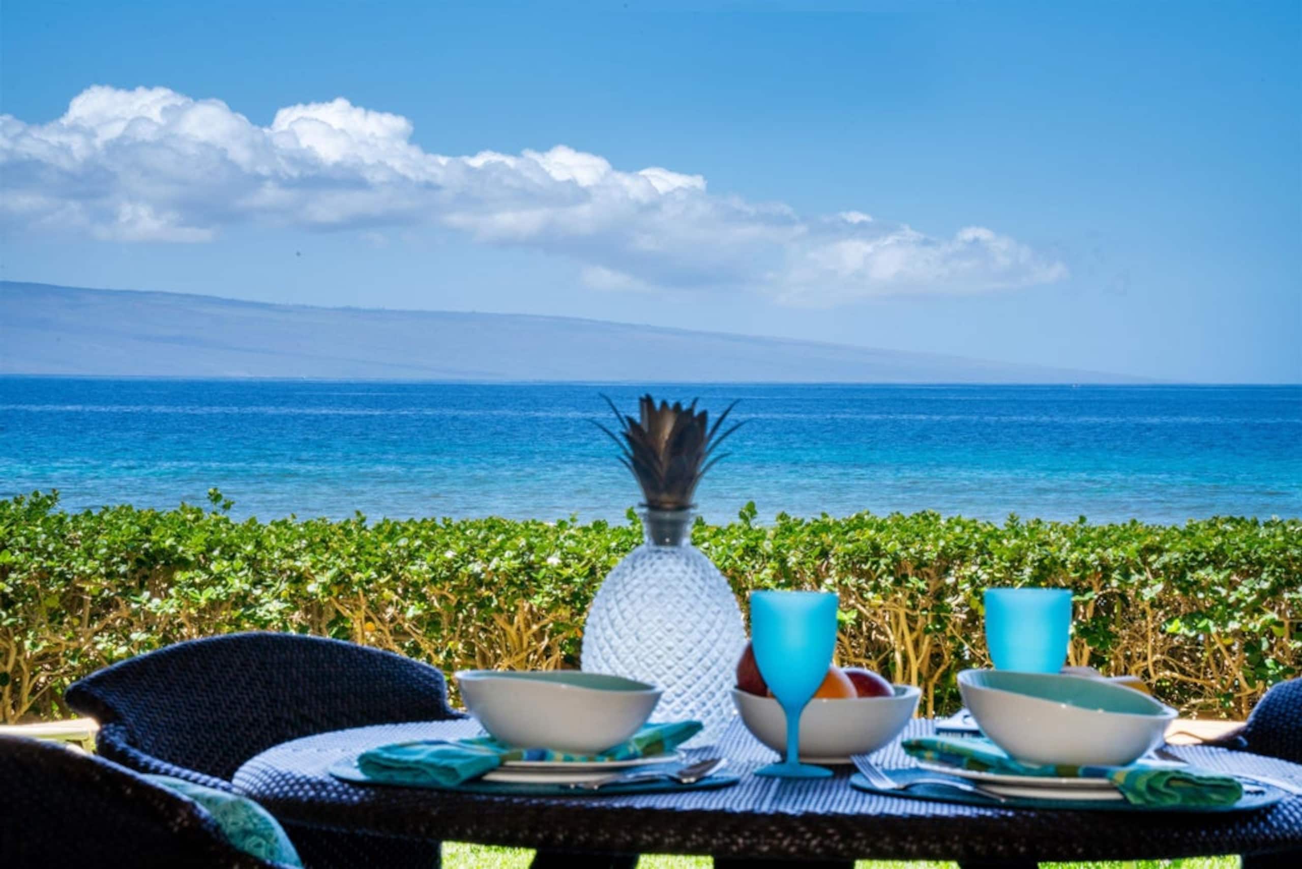 Mahana at Kaanapali- Beachfront Walkout Jewel - Image 1