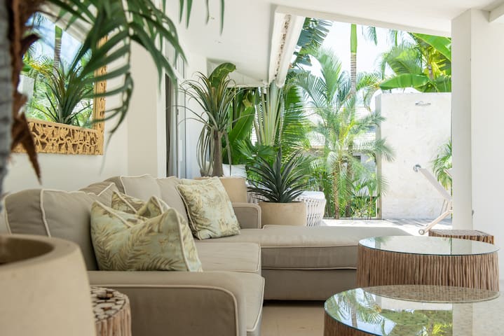 Samui's Best Homes for Rent & Sale managed Airbnb listing 3