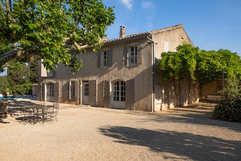 Mas du Jujubier, slow life in the the Alpilles