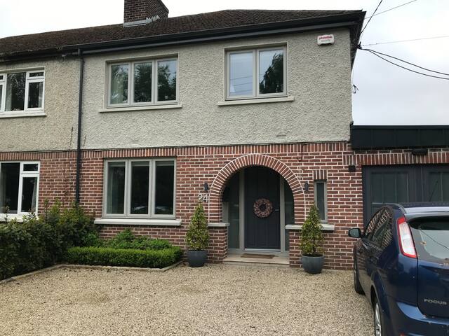 Home in Stillorgan Dublin gallery image 2