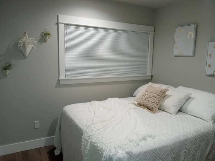 Spálňa # 4
menšia manželská posteľ