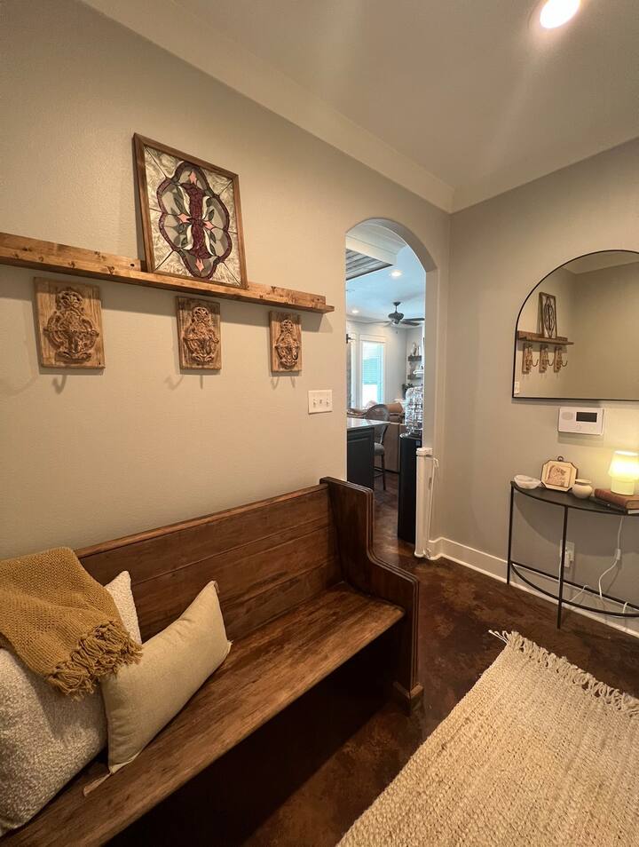 Peaceful cozy haven