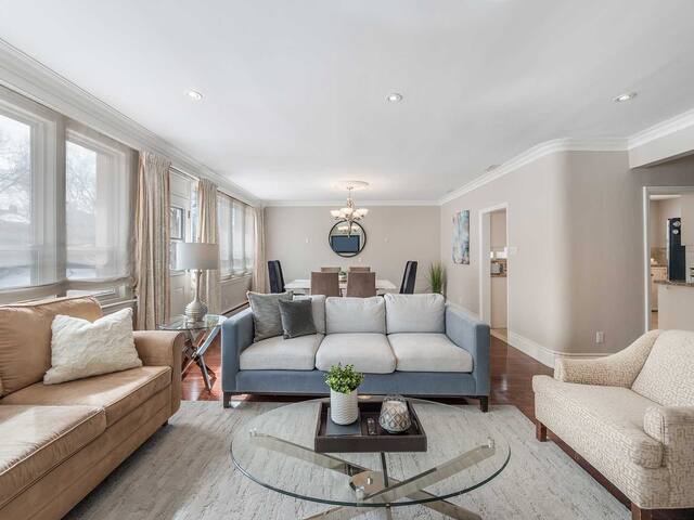 Directorial Suite in Forest Hill gallery image 2