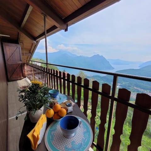 La Mansardina Mountain Lake Iseo Hospitality