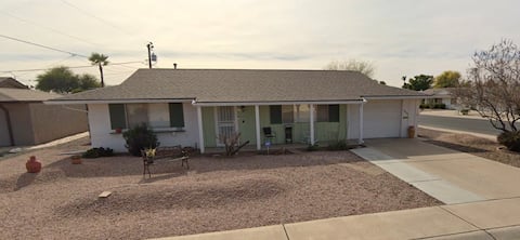 Quiet and Comfy Sun City Retreat 55+