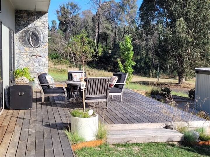 Serenity in Batlow Houses for Rent in Batlow, New South Wales