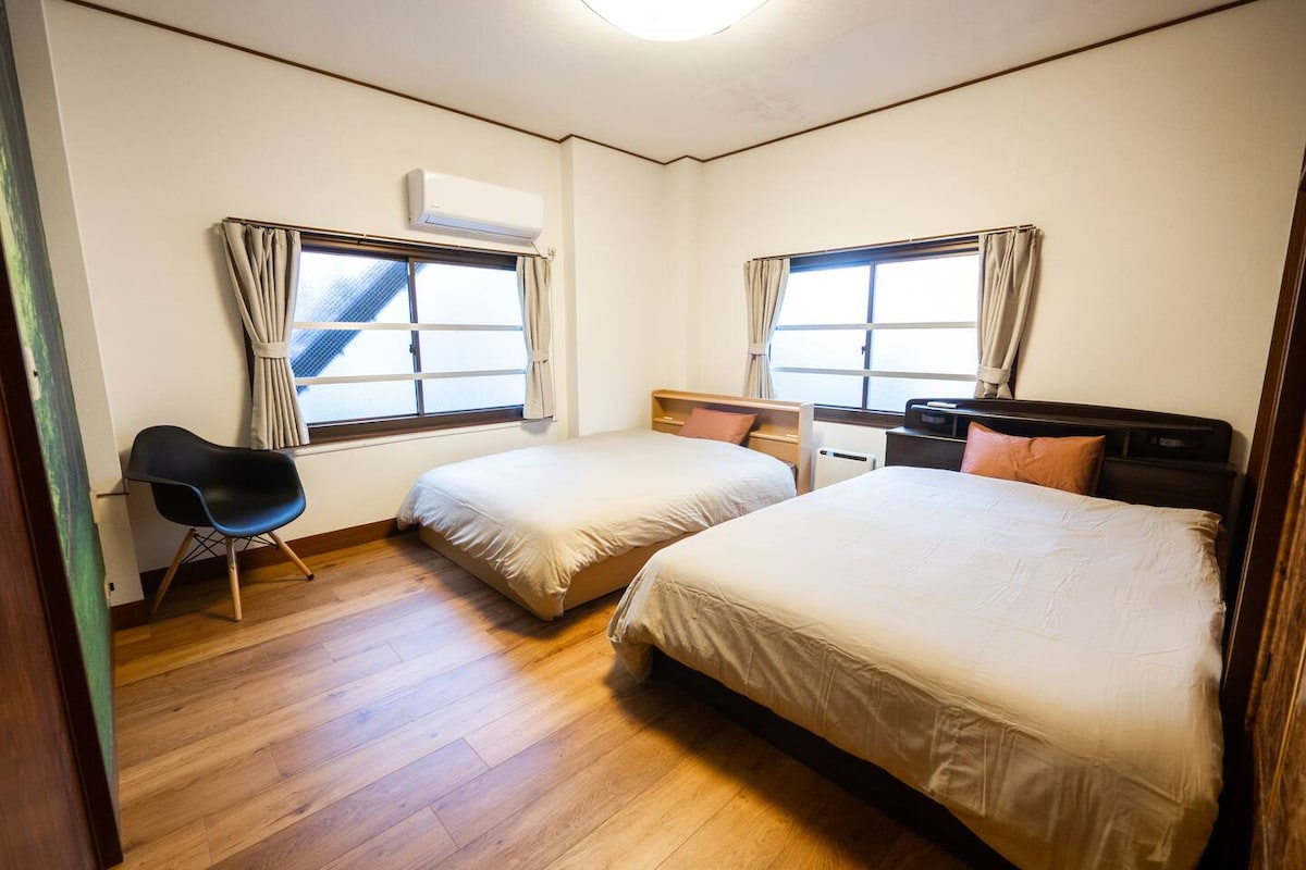 Dhoma e gjumit 3F ）