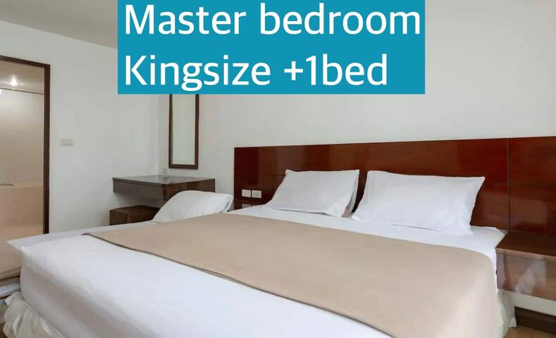 20% discount 12px 4br near bts bkk gallery image 4