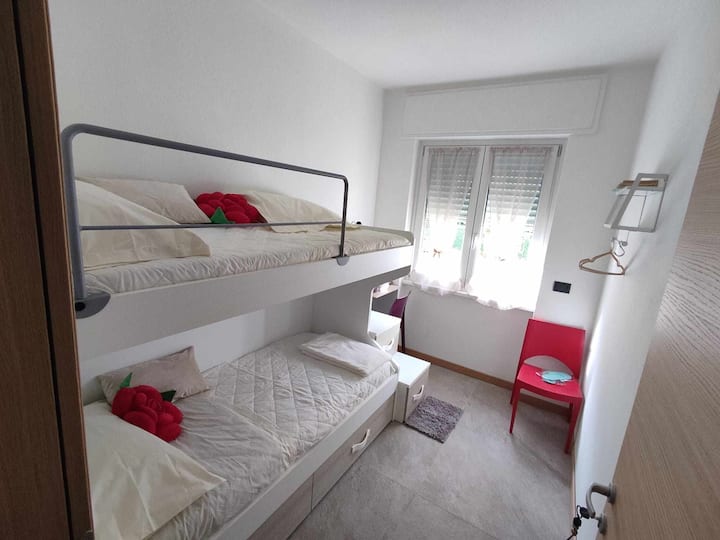 Minium , camera piccola ed accogliente.