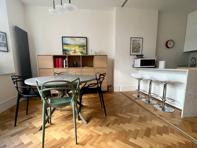 Lovely Home in Mayfair/Oxford St 2 bed apt gallery image 3