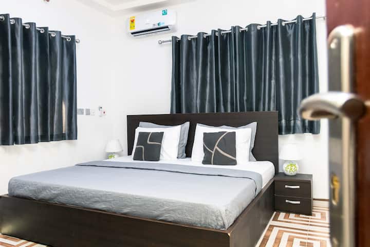 غرفة النوم 1