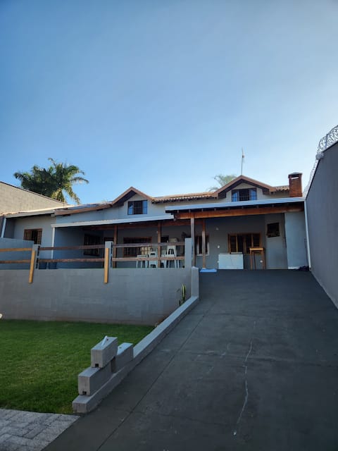 Large house with pool | Chácara do Dinho