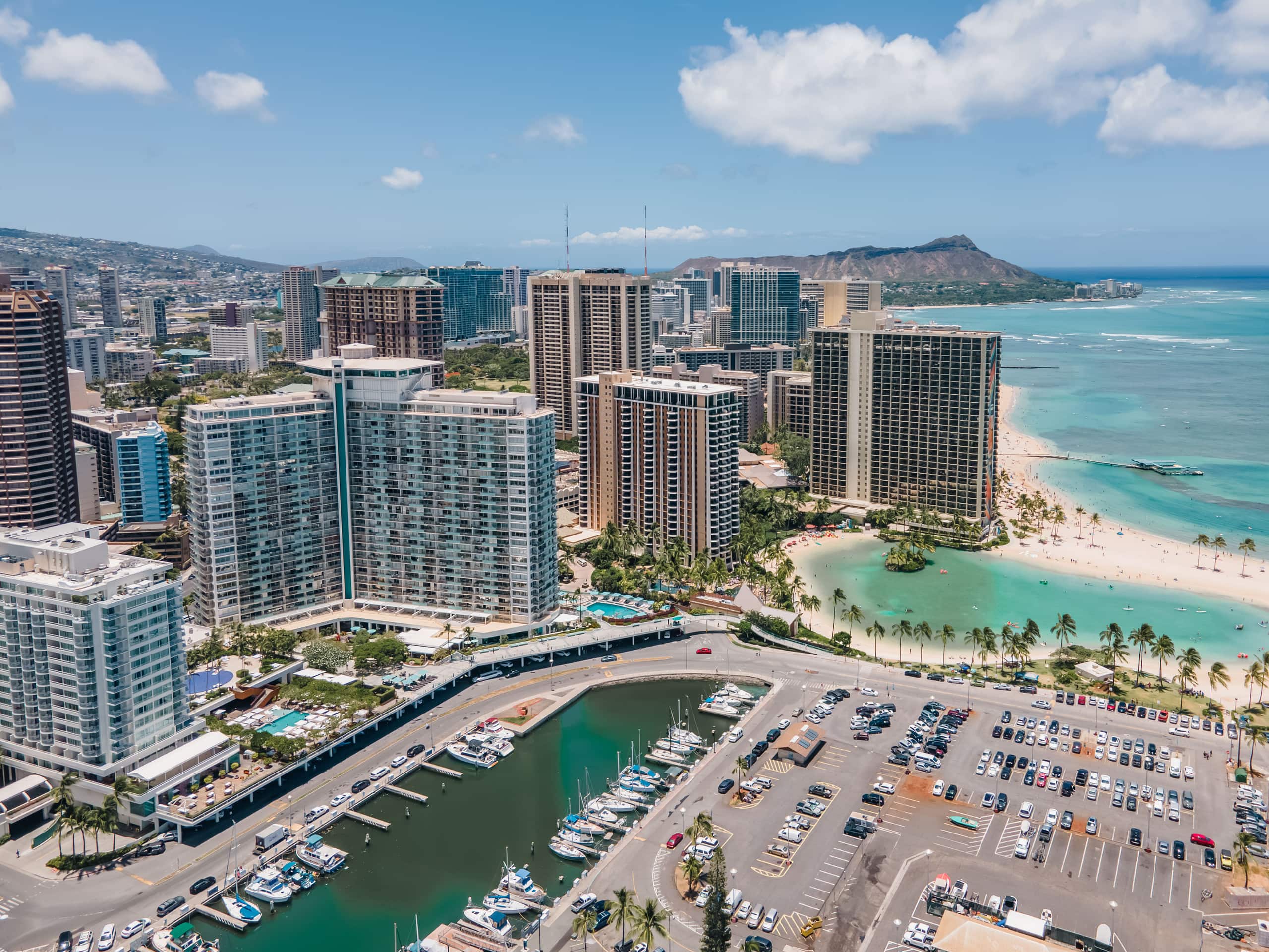 Ilikai Ocean Front Condo w/ balcony & ocean view - Image 36