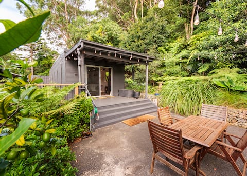 Popular Airbnb listing: Calboonya Forest Retreat in Wollongong City Council