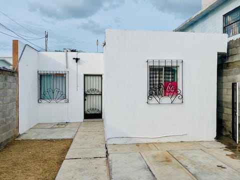 Consulate 8 mins|2REC/2BA|Garage|4 Full Beds