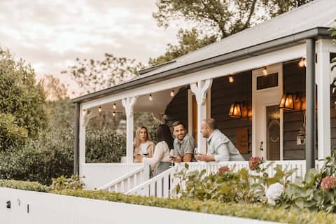 'Blooms At Berry' - Luxury in the Heart of Berry