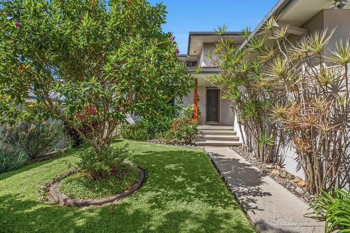 Sawtell Escape – Private Pool – gallery image 2