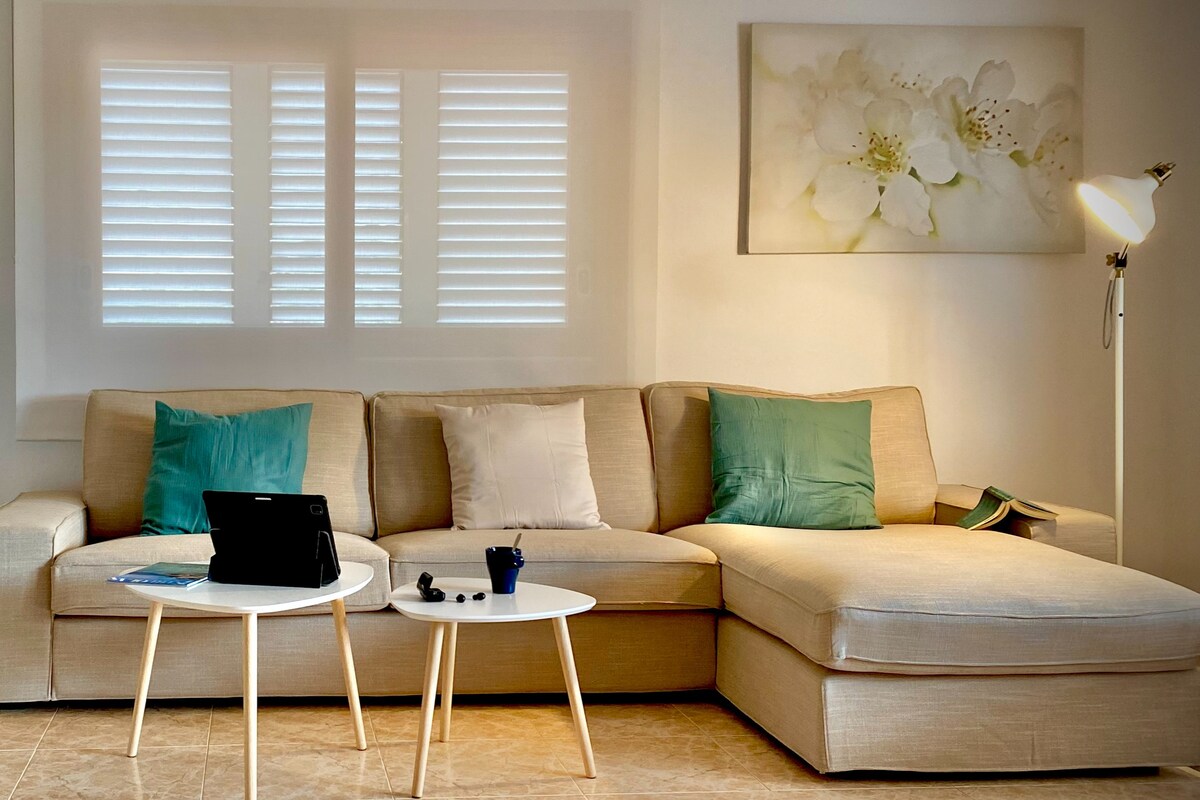 Top performing Airbnb: Villa with heated pool 5 minutes from Ibiza city in Sant Josep De Sa Talaia