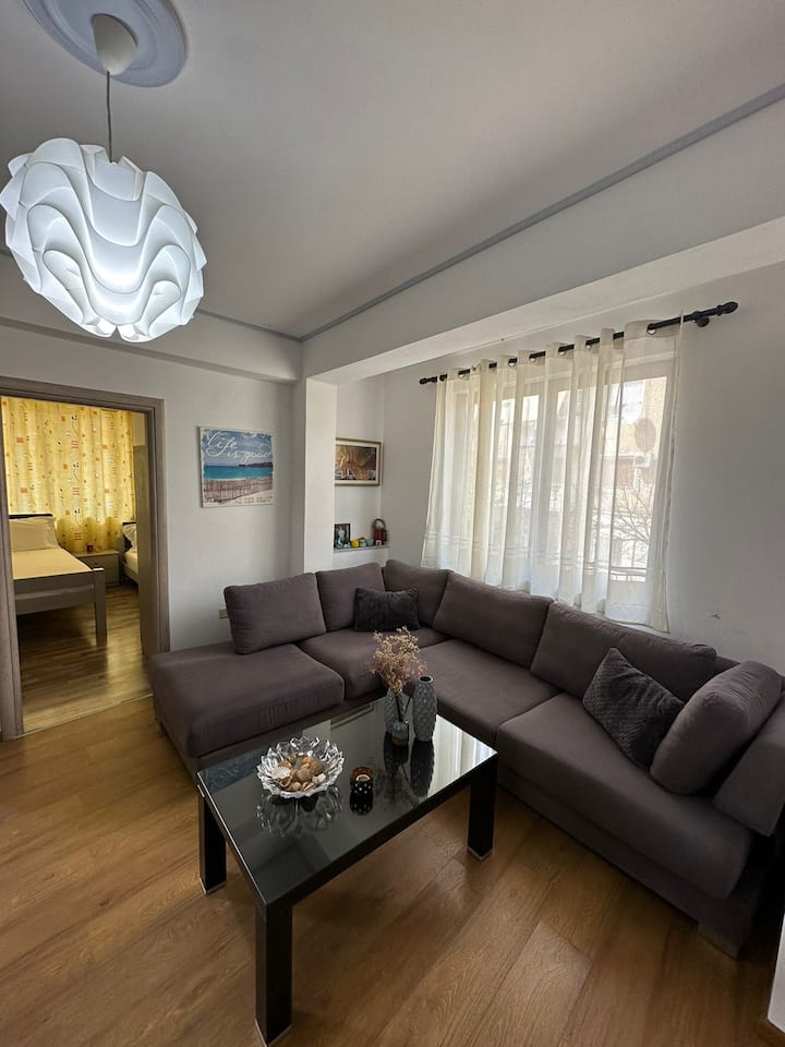 Beautiful Flat Next To The Beach - Saranda