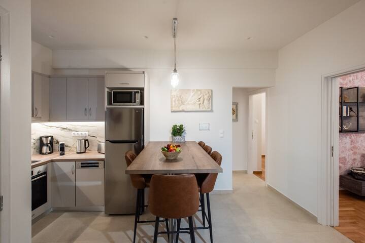 Blue Ark Acropolis Compass gallery image 4