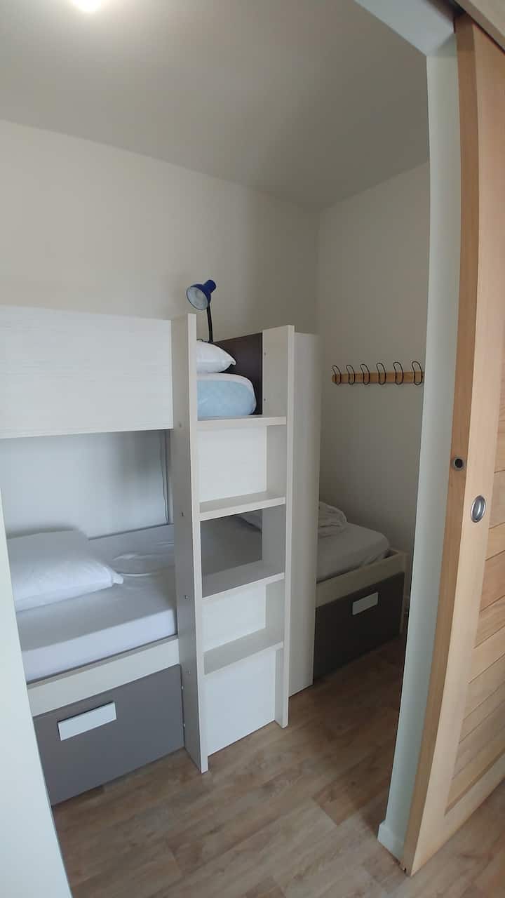 غرفة النوم 1